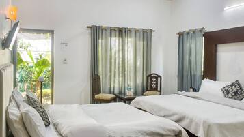 Suite familiar | 1 habitación, espacio para trabajar con laptop y wifi gratis