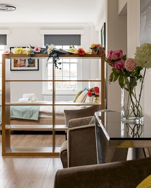 4 camere, ferro/asse da stiro, Wi-Fi gratuito, lenzuola