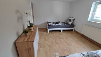 2 Schlafzimmer, WLAN, Bettwäsche