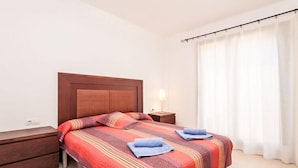 House, 4 Bedrooms, Terrace - Global Escorxador - By Global Rental Holidays 8092 (L'Escala)