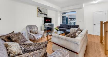 Cozy Escape in Brampton Bliss 6beds Wi-Fi
