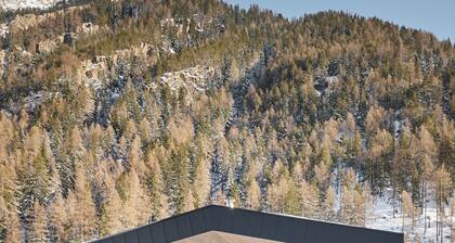 Chalet White Pearl by MYALPS