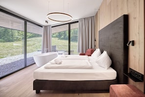 Luxury-Chalet, Bergblick | Zimmersafe, Verdunkelungsvorhänge, schallisolierte Zimmer