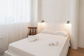 3 habitaciones, tabla de planchar con plancha y wifi gratis 
