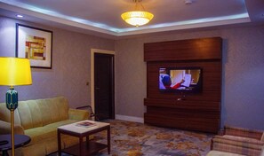 Superior-Suite, Stadtblick | Wohnbereich