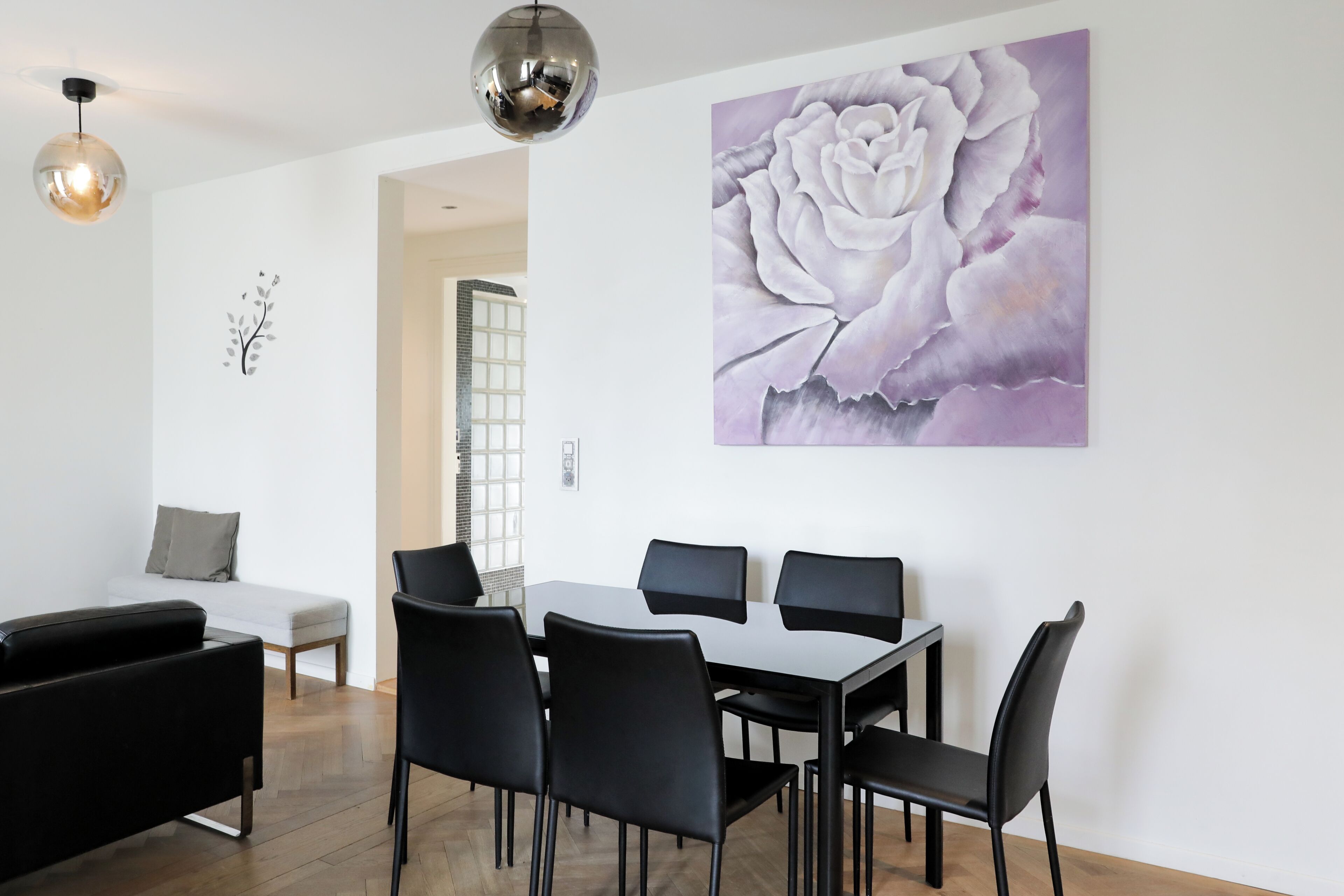 Two Bedroom Grand, Balcony, Kitchen -Standard | Living area