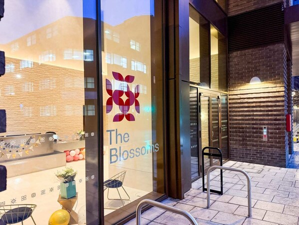 Mặt tiền nơi lưu trú