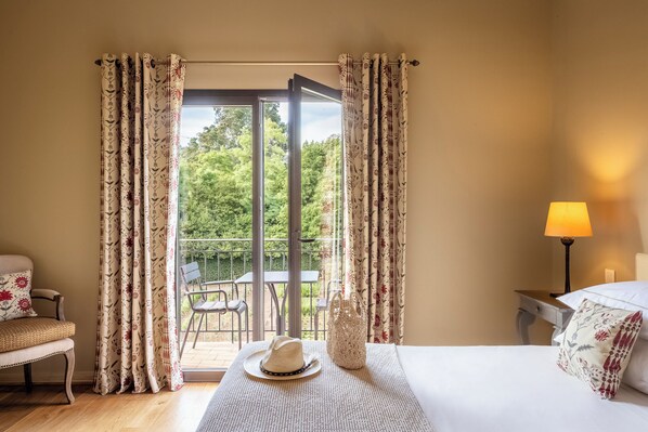 Family Quadruple Room, Balcony, Garden View | In-room safe, blackout drapes, iron/ironing board, free WiFi - Château de Valmer (La Croix-Valmer)