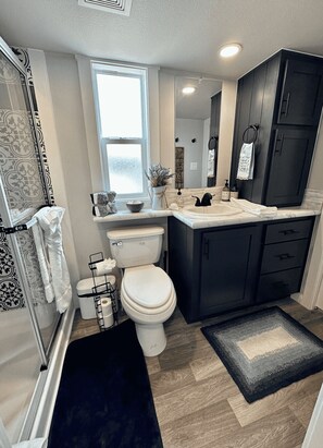 Towels, soap, shampoo, toilet paper