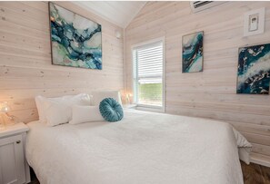 1 室のベッドルーム、WiFi (無料)、ベッドシーツ