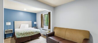 Deluxe Studio at Extended Stay Cary 3