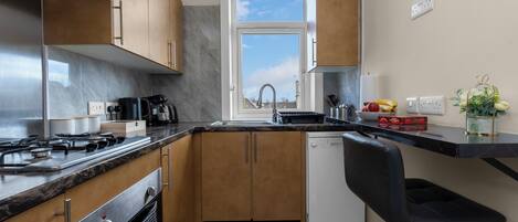 Mikrowelle, Geschirrspüler