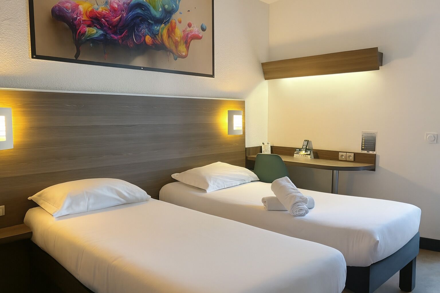 Comfort Twin Room | Blackout drapes, iron/ironing board, free cribs/infant beds, free WiFi