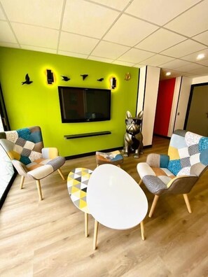 Reception - Hotel Urban Style Cannes Mouans-Sartoux (Mouans-Sartoux)