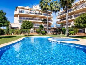 Pool - Global Los Aticos - By Global Rental Holidays 8098 (Denia)