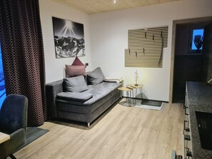 Comfort Condo, 2 Bedrooms, Balcony, Mountain View | Living area | Flat-screen TV - BERGLIEBE (Kaprun)
