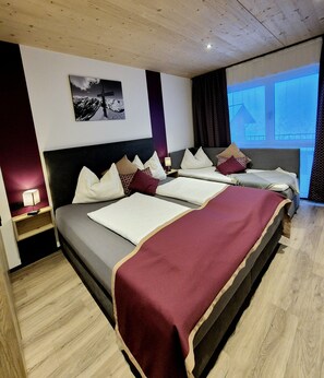 2 bedrooms, free cots/infant beds, free WiFi, bed sheets - BERGLIEBE (Kaprun)