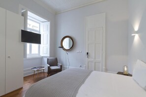 9 Schlafzimmer, Bügeleisen/Bügelbrett, WLAN, Bettwäsche