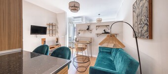 BeBarceloner Sant Andreu Apartments