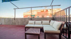 Terrace/patio - BeBarceloner Apartments San Marti Apar (Barcelona)