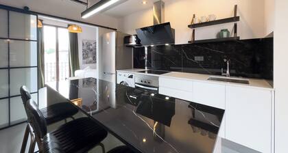 BeBarceloner Poble Nou Apartments