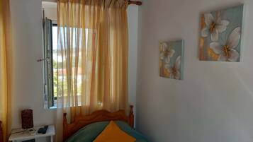 1 camera, Wi-Fi gratuito, lenzuola