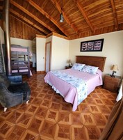Family Room | Free WiFi