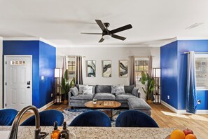 Smart TV, stereo