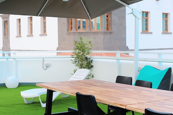 ๋ฃจํํ ํ
๋ผ์ค