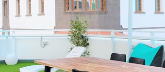 Las Palmas Nest Hostel