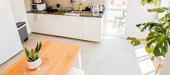 Cisne by Nest Hostel