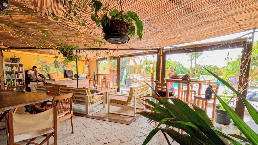 Los Amigos Nest Hostel