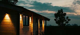 Favourite Lodge with Hot Tub at Kingfisher Lakes | Panoramic Views | Sunny Deck!