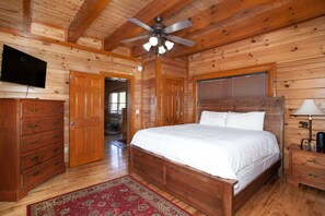 3 quartos, Wi-Fi de cortesia, roupa de cama