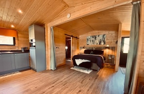 1 habitación, wifi gratis, ropa de cama y acceso para silla de ruedas 
