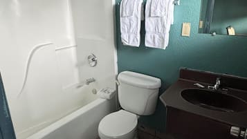 Free toiletries, towels, soap, toilet paper