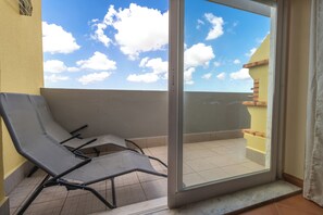 Exterior - Urban Beach - Izato Paraíso (Lagos)