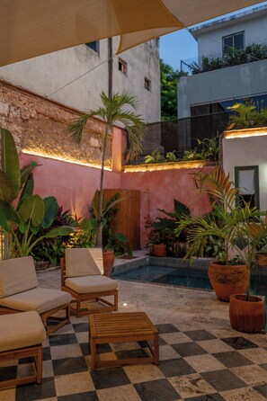 Property grounds - Historic Colonial Gem with Private Pool in Santo Domingo (Santo Domingo)