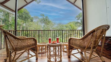 Deluxe Double Room, Hill View | Terrace/patio