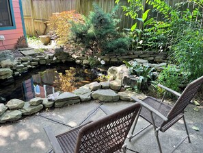 Property grounds - Studio:AC, WiFi, bathroom, kitchen, adjustable beds, off st. parking, no animals (Paducah)
