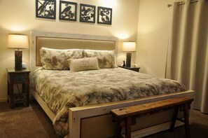 2 chambres, bureau, fer et planche à repasser, Wi-Fi gratuit