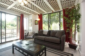 Apartment, Multiple Beds, Fireplace, Garden View (Coles Bay Beaches Golf Trails) | Living area | TV, fireplace - Cole's Bay Vacation Retreat Cole's Bay Suite (Sidney)