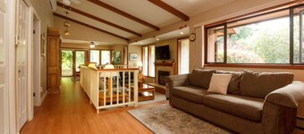 โคลส์ เบย์ ที่พักส่วนตัวให้เช่า พีทตี้ส์ คอทเทจ