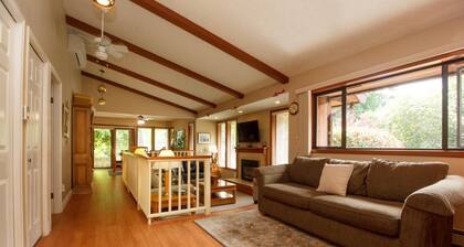 Cole's Bay Vacation Retreat Petie's Cottage