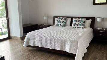 5 habitaciones, wifi y ropa de cama