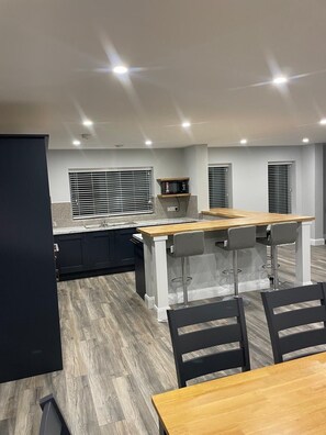 Interior - Spacious 5Br Home - Country View - Close to Galway (Tuam)