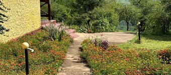 African Sunrise Lodge and Campsite
