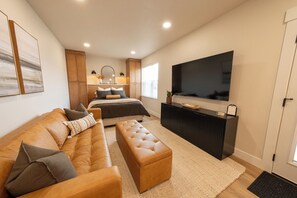 1 chambre, fer et planche à repasser, Wi-Fi gratuit, draps fournis