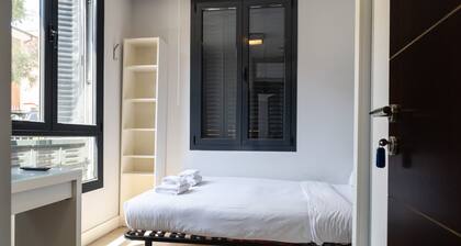 Central accommodation near Pilar de Zaragoza