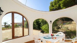 Unclassified image, 4 of 12, button - Global Silene - By Global Rental Holidays 8211 (Calpe)